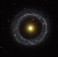 Объект Хога — кольцеобразная галактика в созвездии Змеи. Названа в честь открывателя — Артура Хога.