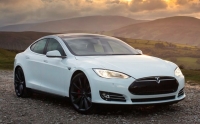 Tesla Model S Insane Mode: динамика разгона поражает пассажиров