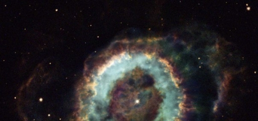 NGC 6369: туманность Маленькое Привидение.
