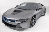Первый в США BMW i8 ушел с аукциона за 825 000 долларов