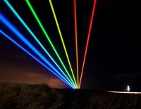 Ученые создали новый поляритонный лазер, потребляющий в 250 раз меньше энергии, чем обычный