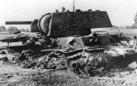 6-я танковая дивизия вермахта 48 часов воевала с одним-единственным советским танком КВ-1 («Клим Ворошилов»).