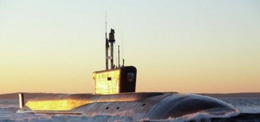 Отечественный оборонно-промышленный комплекс получил задание разработать АПЛ (атомные подводные лодки) пятого поколения. Сейчас на вооружение поступают лодки четвертого поколения.