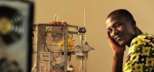Африканский изобретатель создал 3D-принтер из мусора